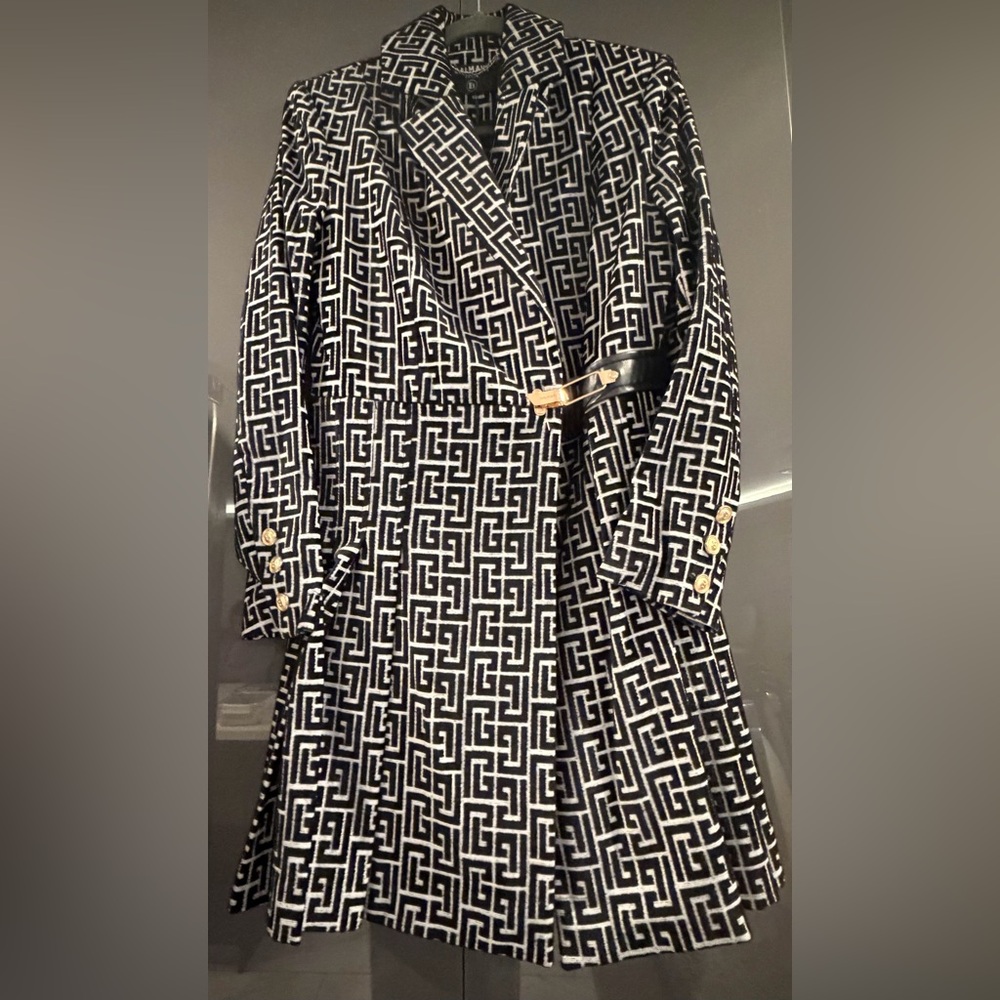 Balmain Black and White Patterned Jacket - image 1